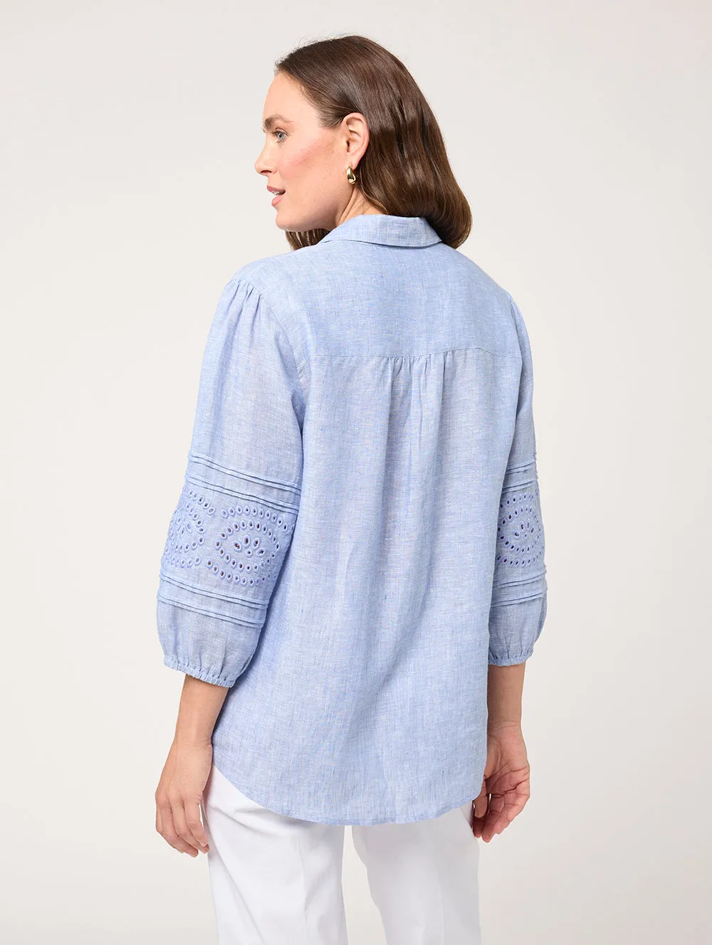 Niya 3/4 Emb Sleeve Shirt