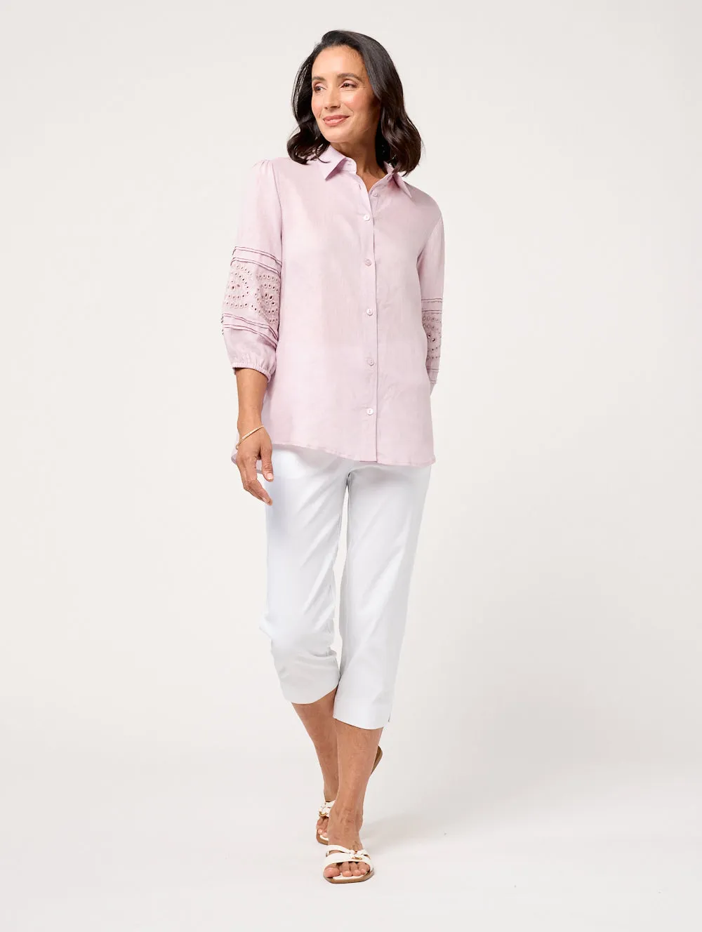 Niya 3/4 Emb Sleeve Shirt