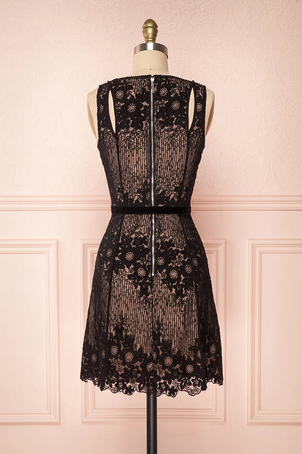 Nuying | Black Lace Dress