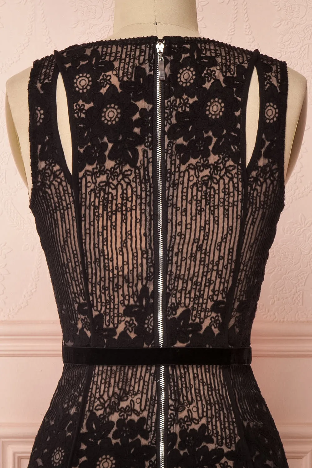 Nuying | Black Lace Dress
