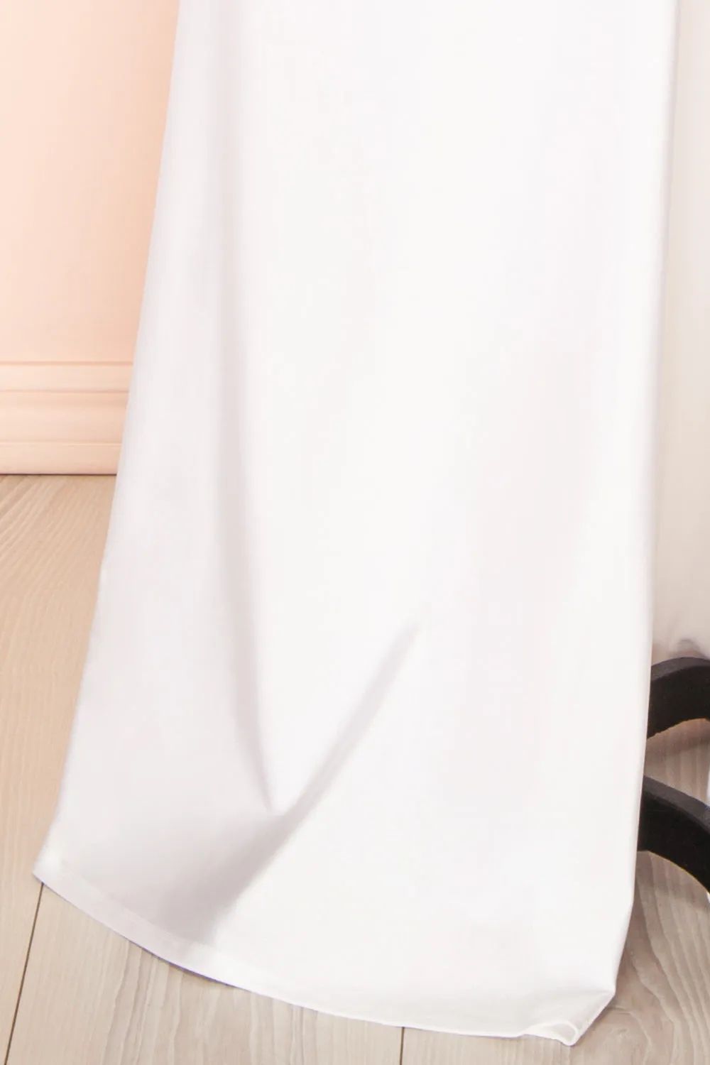 Nyra White | Bridal Mermaid Dress w/ Wrapped Bodice