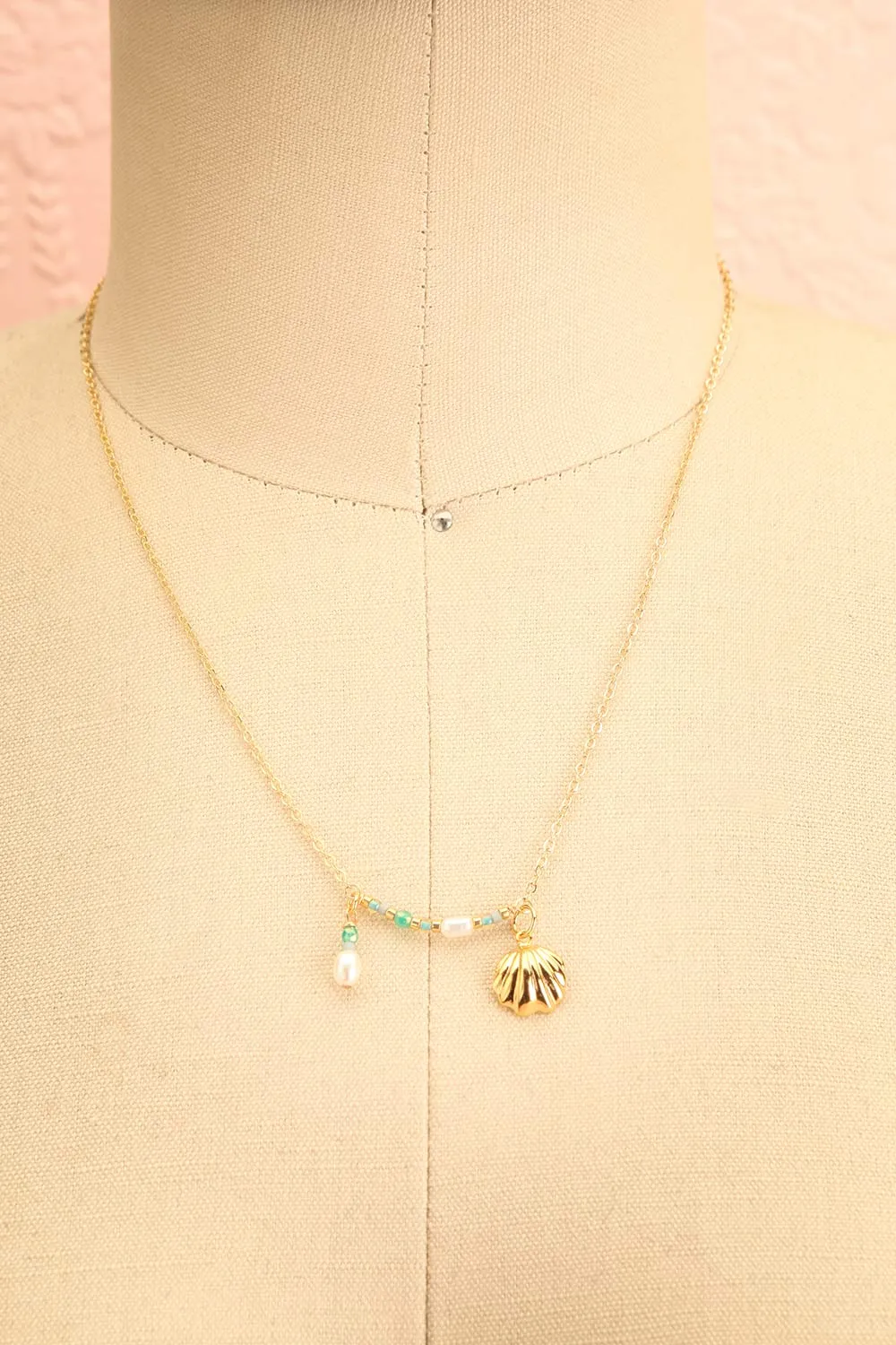 Okeana | Gold Filled Necklace w/ Seashell Charm