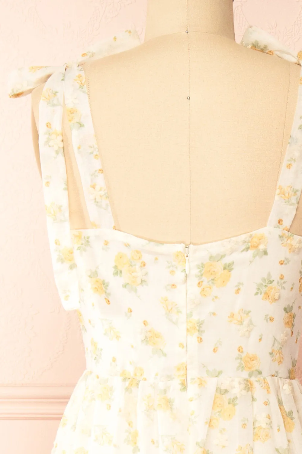 Omelta | Ivory Midi Dress w/ Yellow Roses Motif