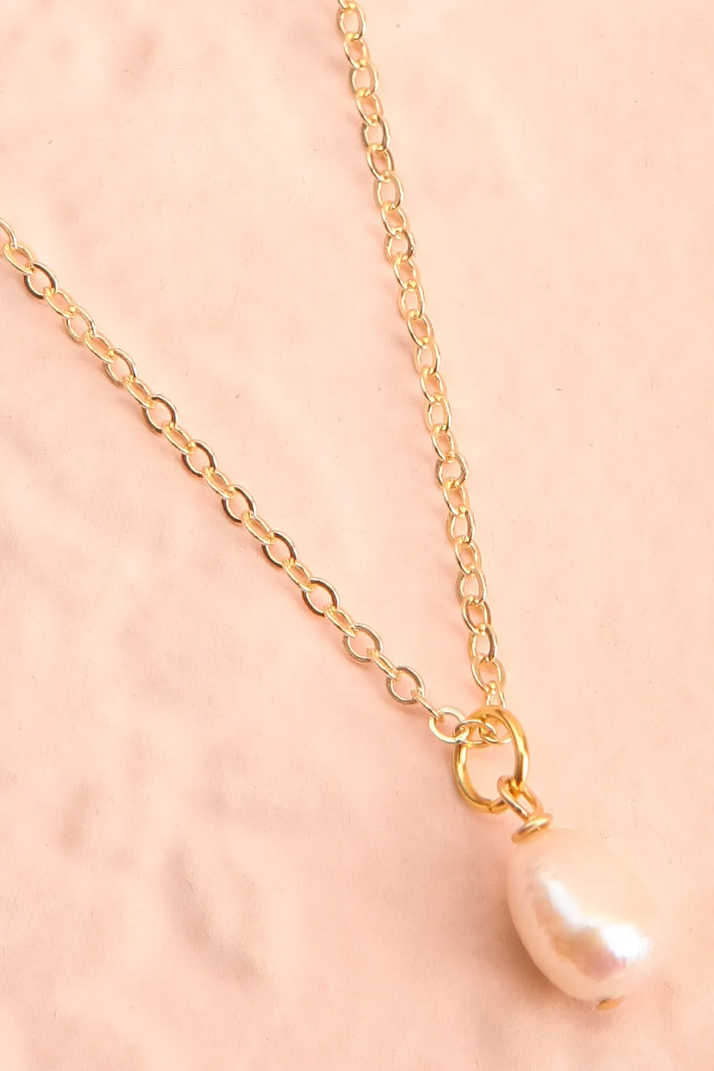 Opha May Johnson | Water Pearl Pendant Necklace