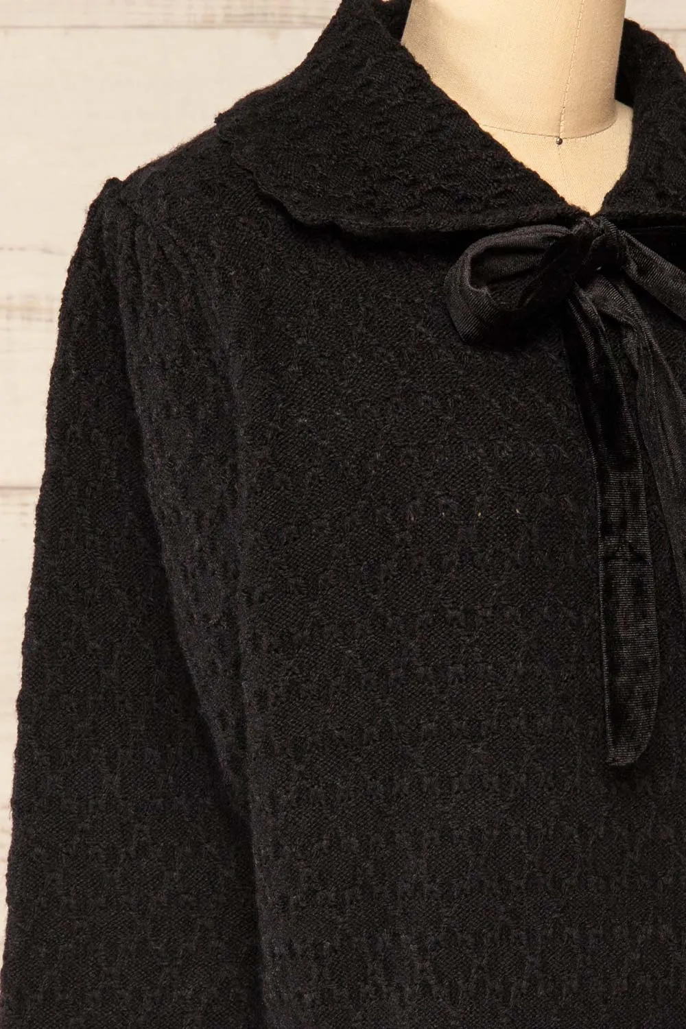 Oreyl Black | Knit Top w/ Peter Pan Collar