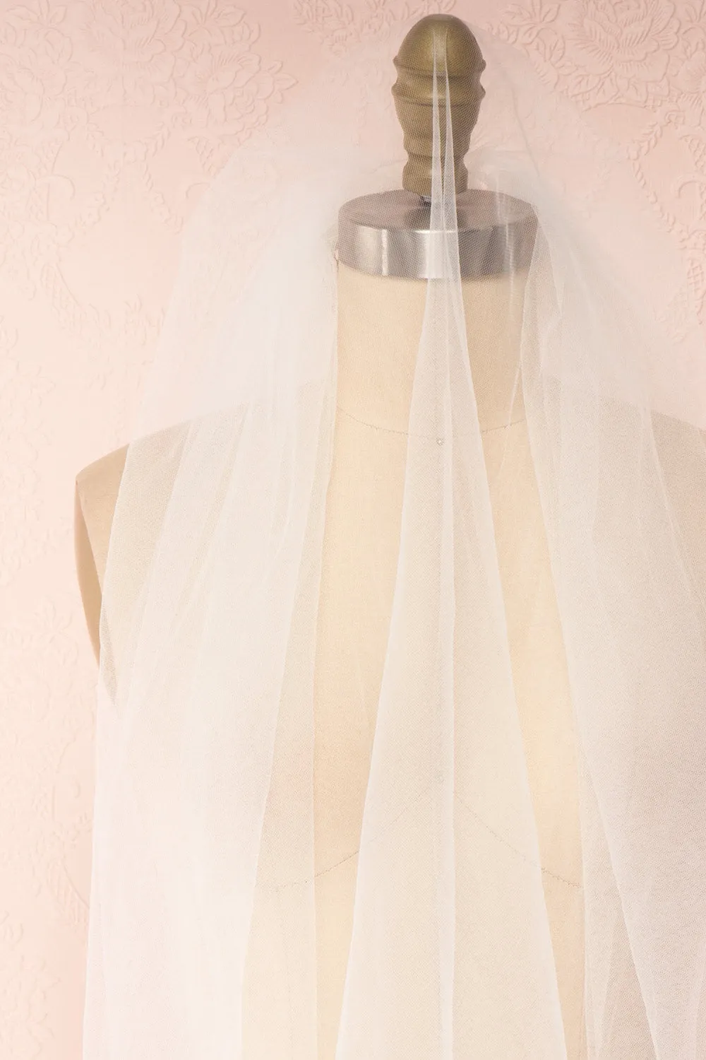 Oriana Ivory | Seamless Wedding Veil