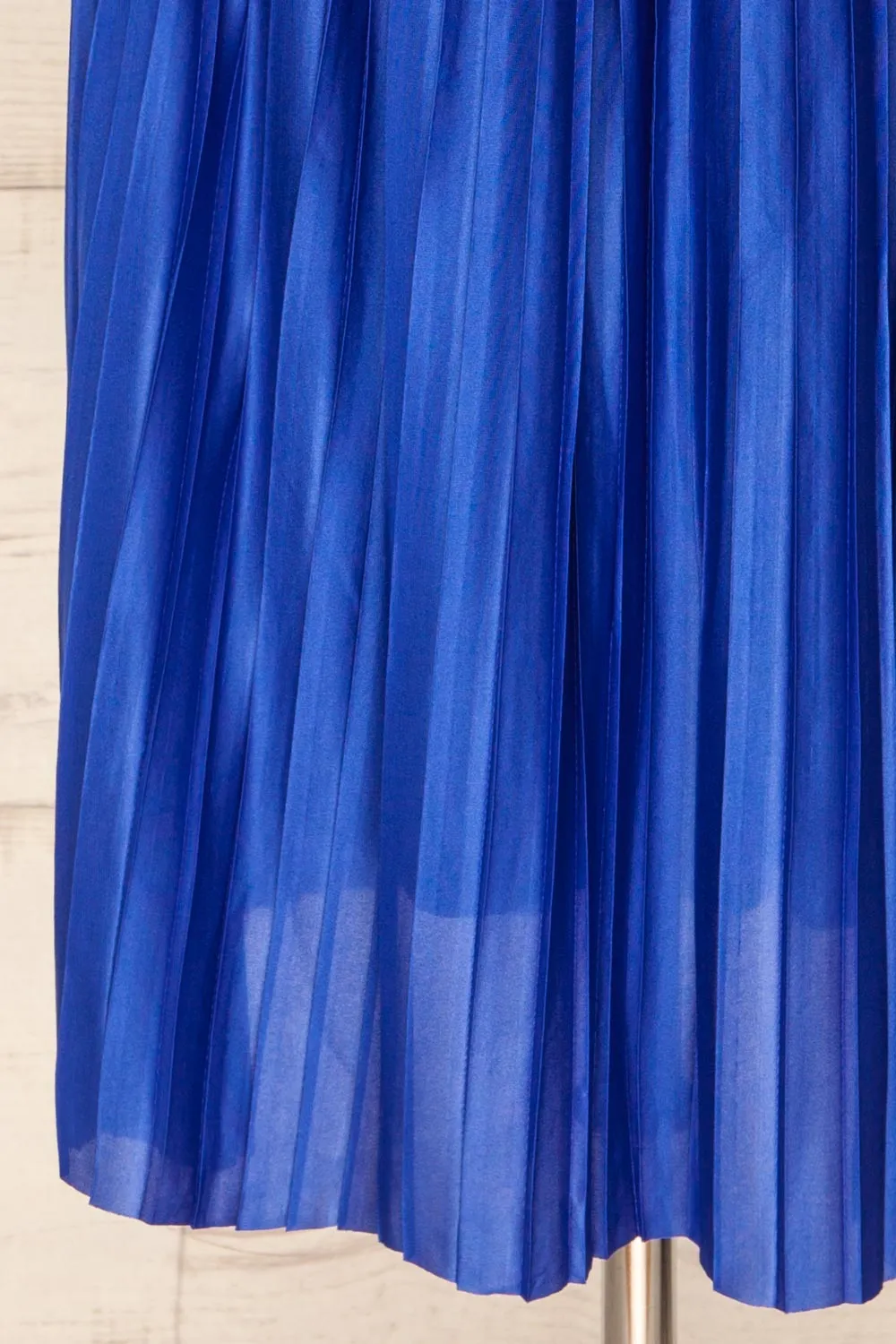Padstow Blue | Sleeveless Pleated Midi Dress