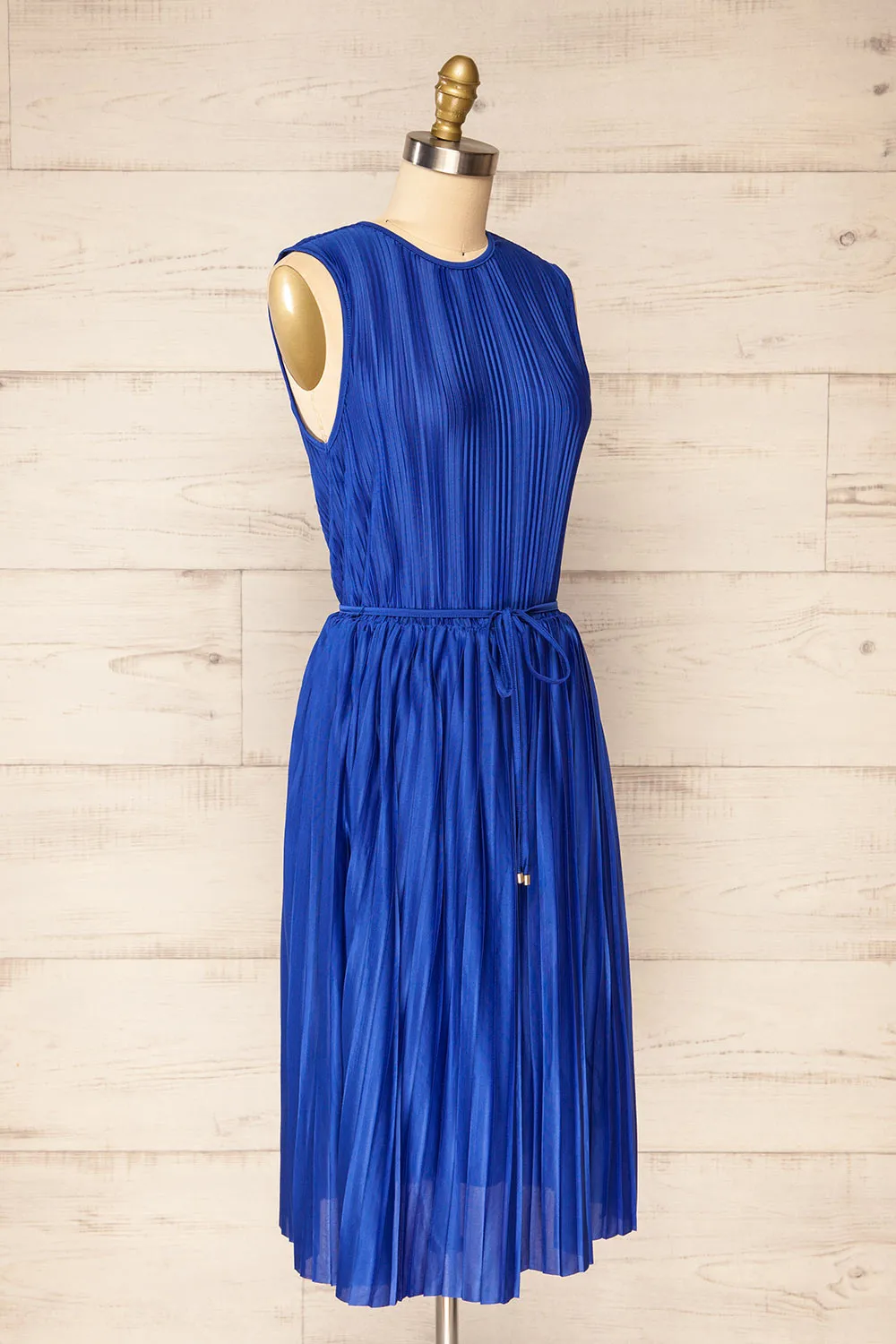 Padstow Blue | Sleeveless Pleated Midi Dress