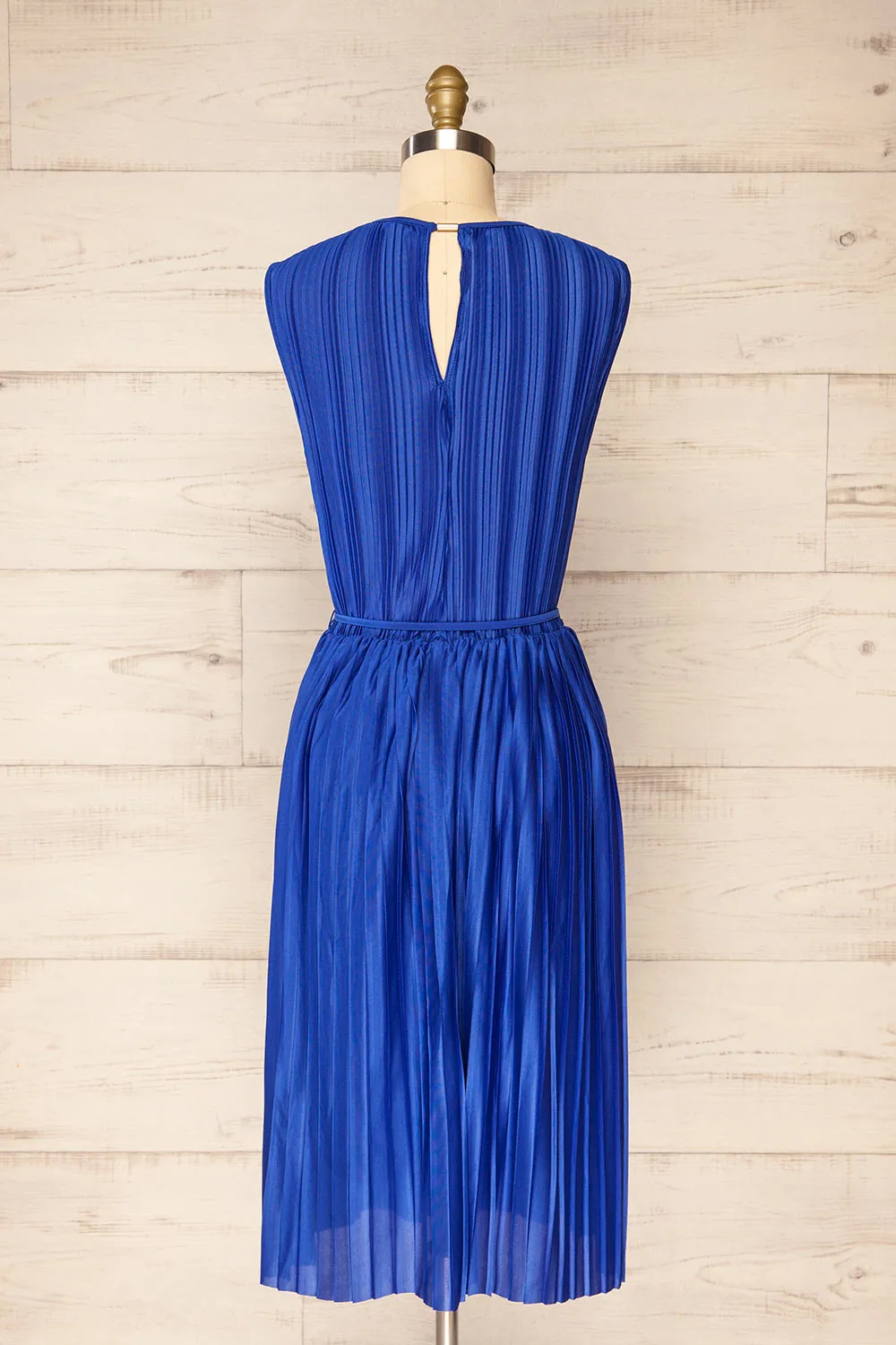 Padstow Blue | Sleeveless Pleated Midi Dress
