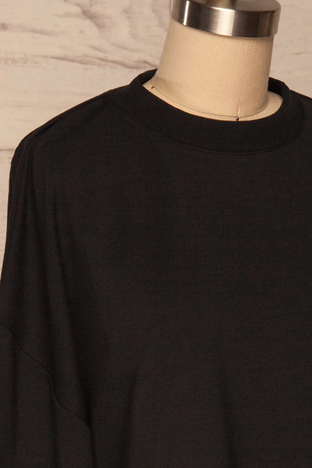 Paslek Black | Long Sleeve Crop Top