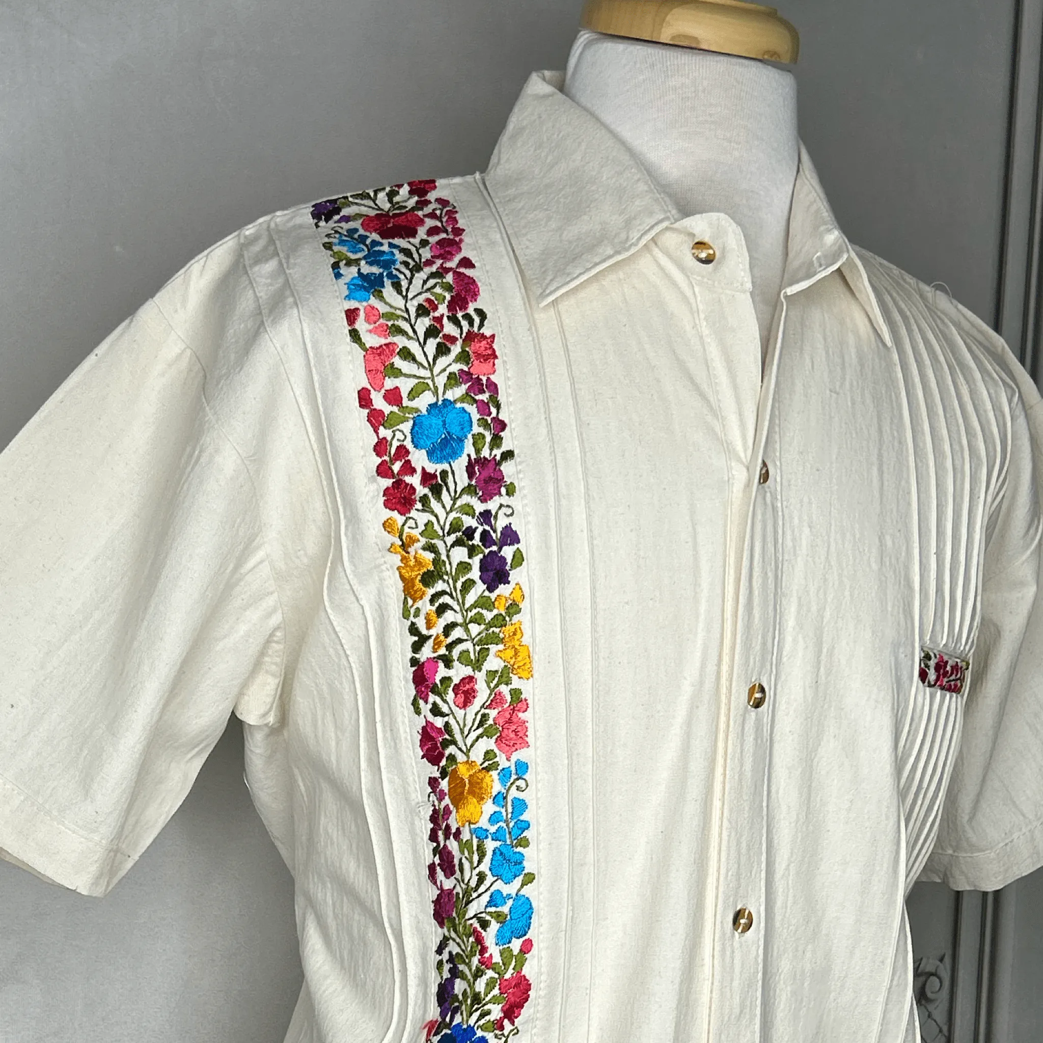 San Antonino Men's Short Sleeve Cotton Guayabera - Multi