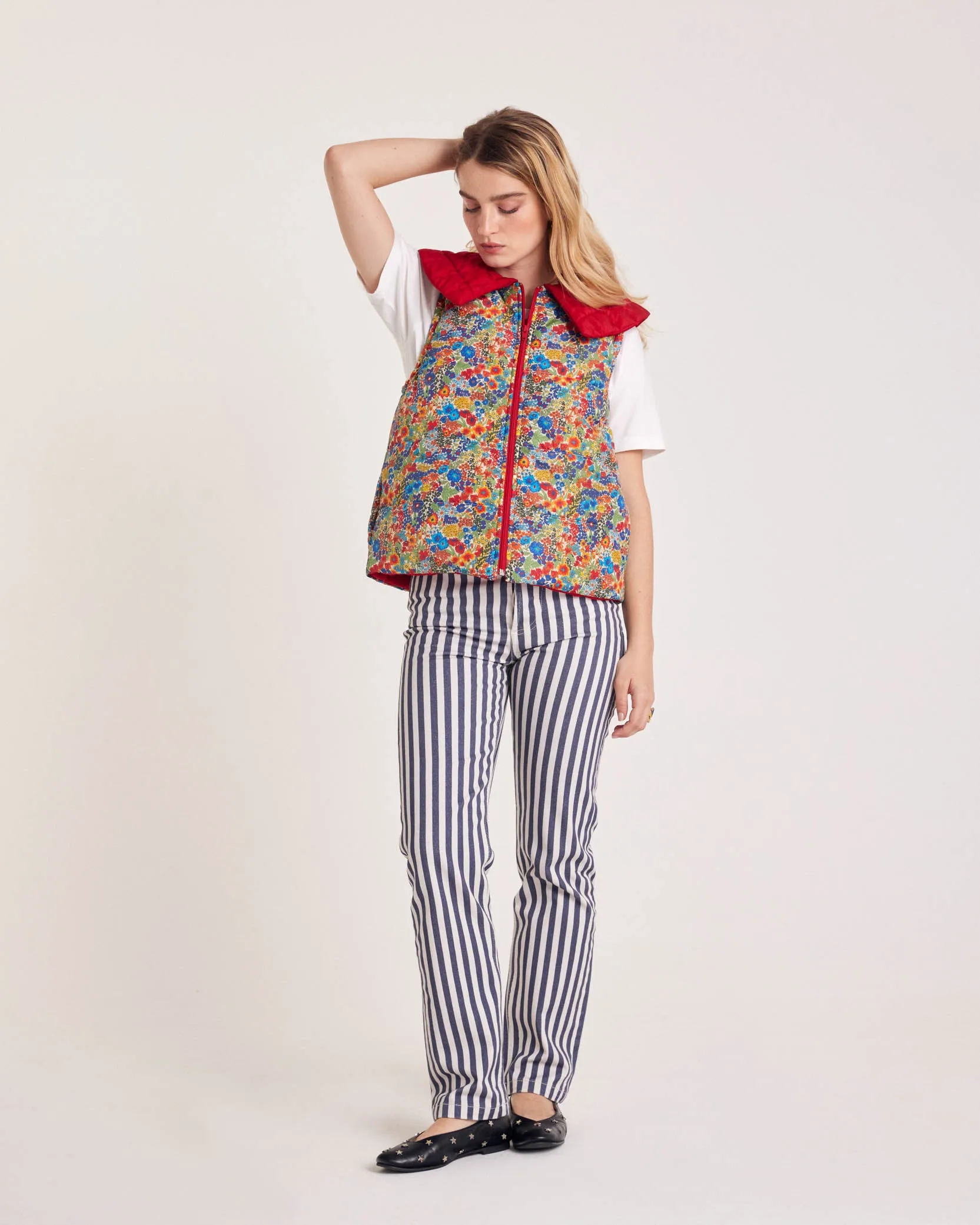 Veste Cali rouge et en tissu Liberty bleu et jaune