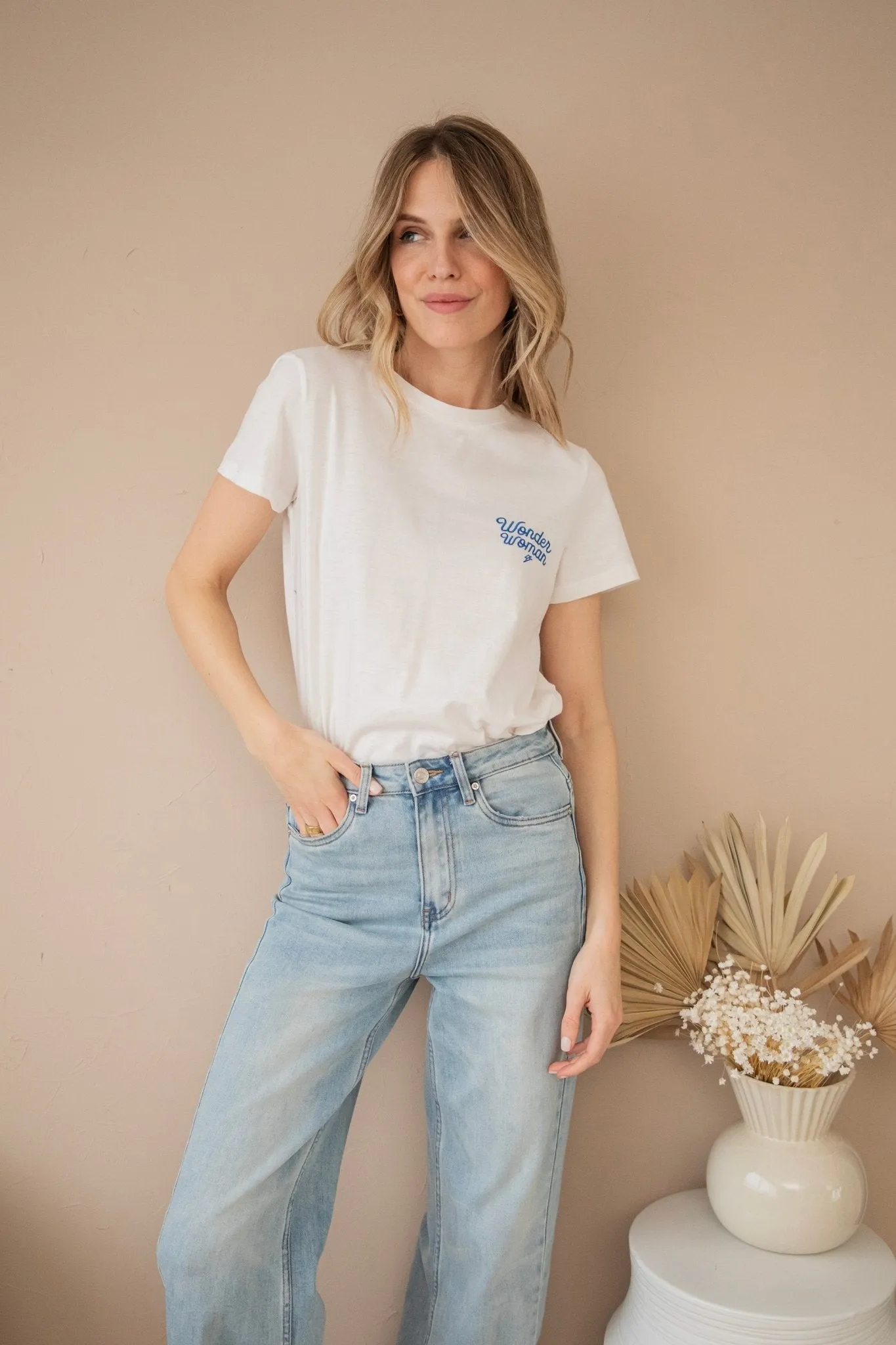 Wonder Woman White/Blue - T-Shirt